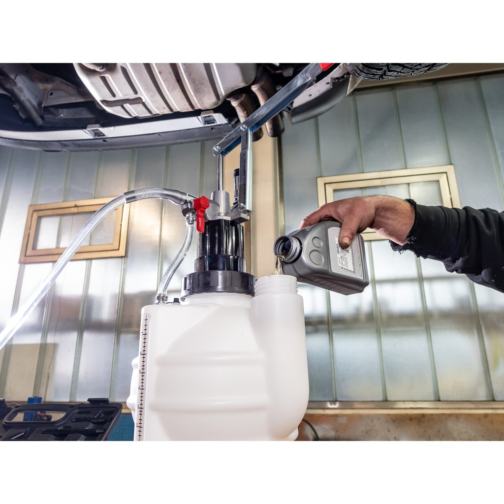 Oil filling device ∙ with adapter set V4 (6)
