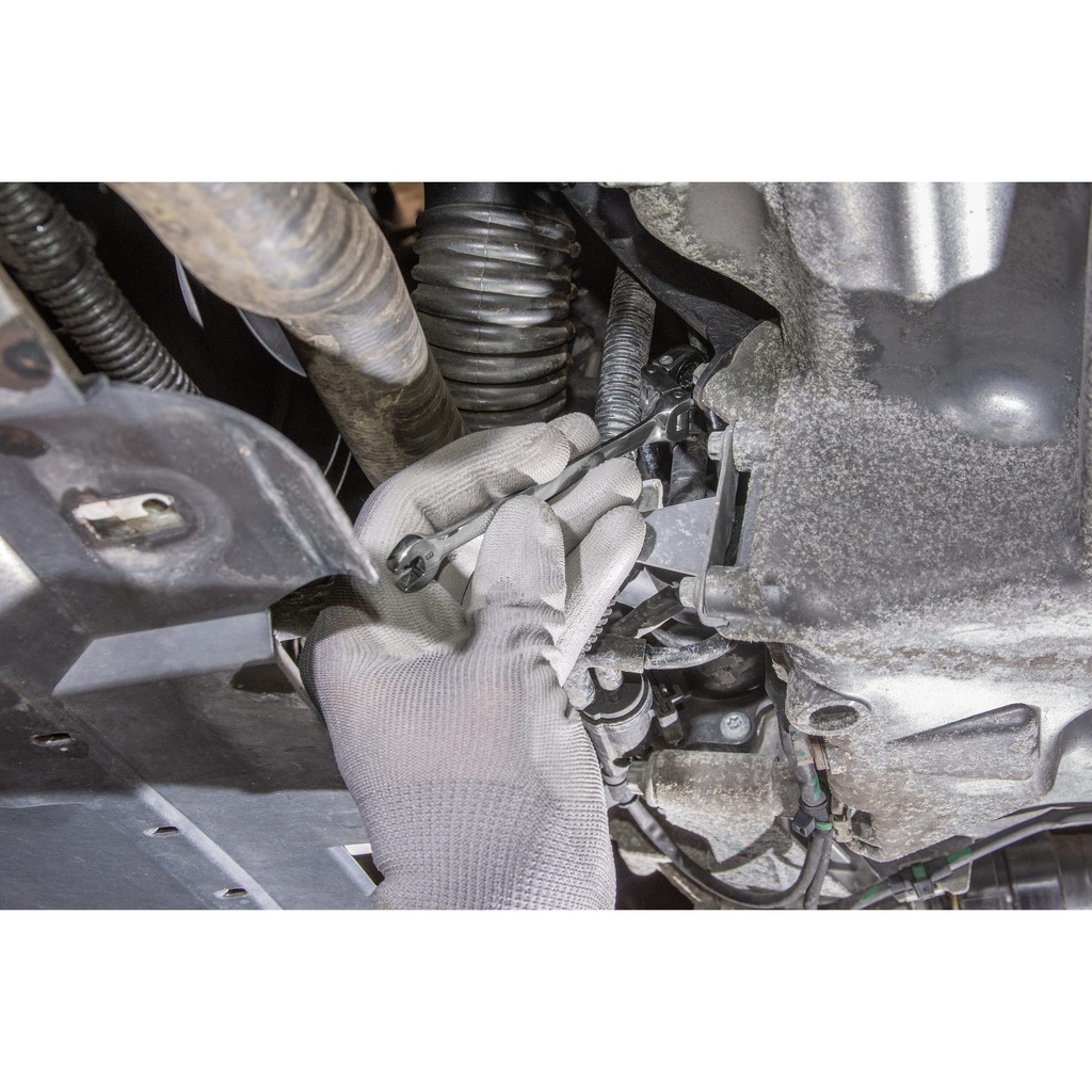 Double joint ratcheting combination wren (3)