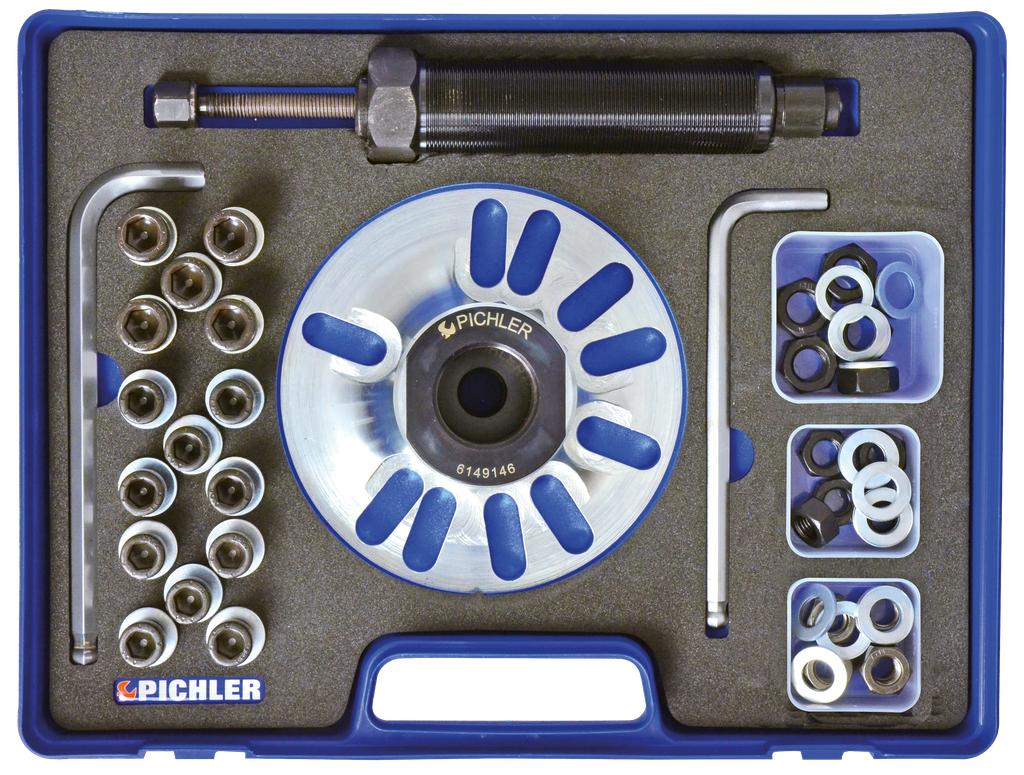 Universal Wheel Hub Remover with Hydraulic Spindle and Adapters (61479005, PICHLER)