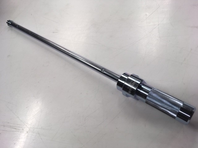 Trieciena stienis M18x1,5 ar rokturi (6148780, PICHLER)