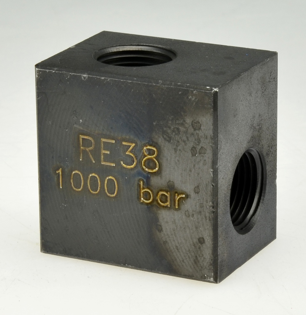 Hidrauliskais leņķa adapteris RE38 3/8 collas NPT (80253028, PICHLER)