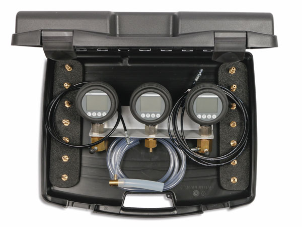 Digital Car Brake Pressure Tester BDPD 06, 2 High-Pressure Gauges and Vacuum Gauge (100123_1, LEITENBERGER)