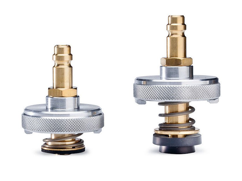 Radiatora adapteru komplekts Āzijas ražotāju automobiļiem (010950_1, LEITENBERGER)