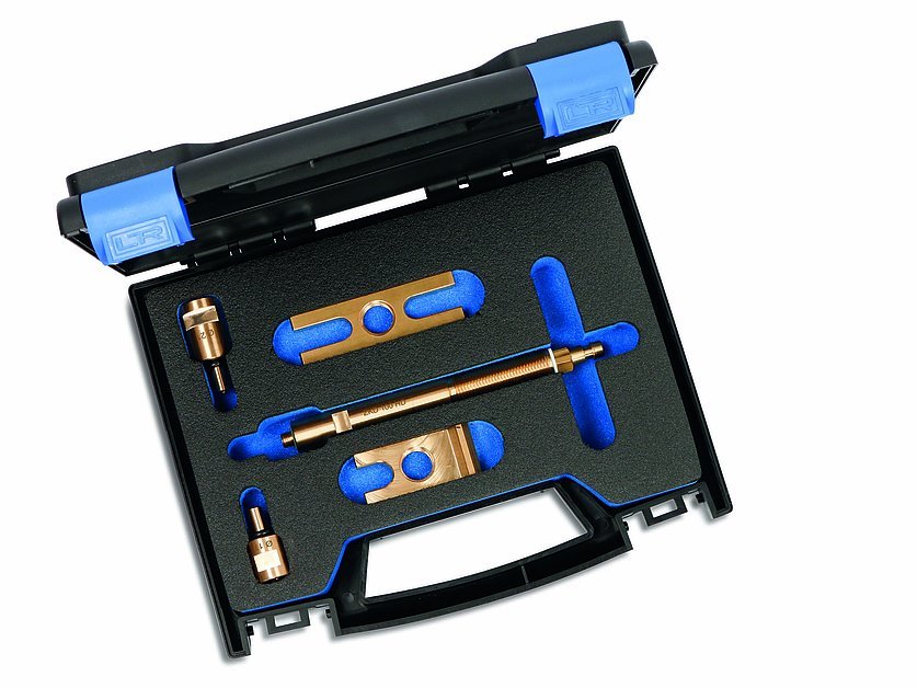 Test Adapter Set for Compression and Leak-Down Testers (042836_1, LEITENBERGER)