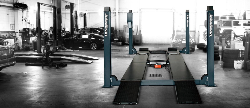 Four-post lift (EELS518A, SNAP-ON)