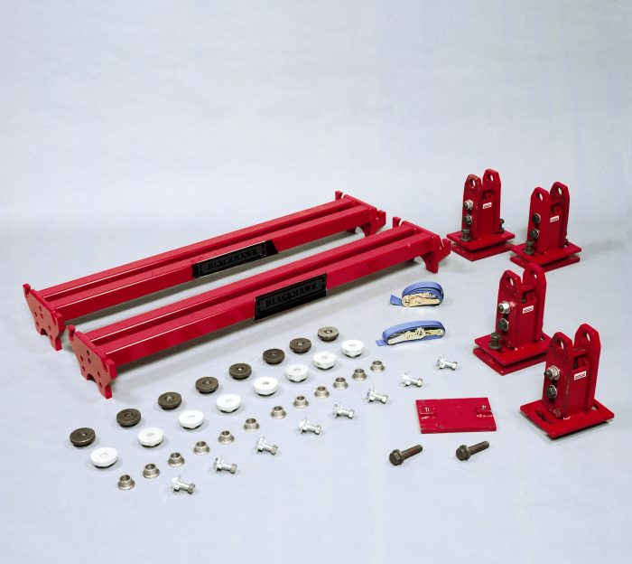 4 clamps 4x4 (AEK161, BLACKHAWK)