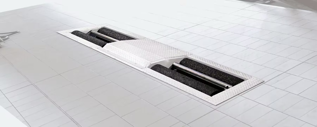 Bez svēršanas aprīkojuma, ar pašbremzējošiem motoriem, piemērots RAVRT003D, RAVRT007, RAVRT009/4E un RAVRT003D/KIT (RAVRT102/5GF, RAVAGLIOLI)