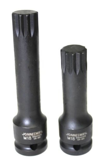 Trieciena muciņa ar zvaigznes (SPLINE) uzgali 1/2", izmērs: M16, L: 78 mm (S16A4316, JONNESWAY)