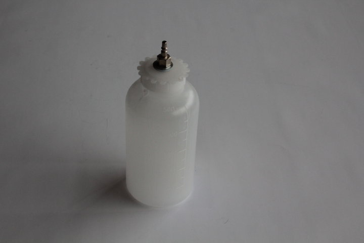 Used oil bottle, 500 ml (4440600033, WAECO)