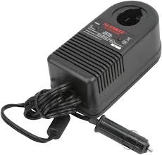 Automobilinis įkroviklis 12 V / 14,4 V (340916, EUROLUBE)