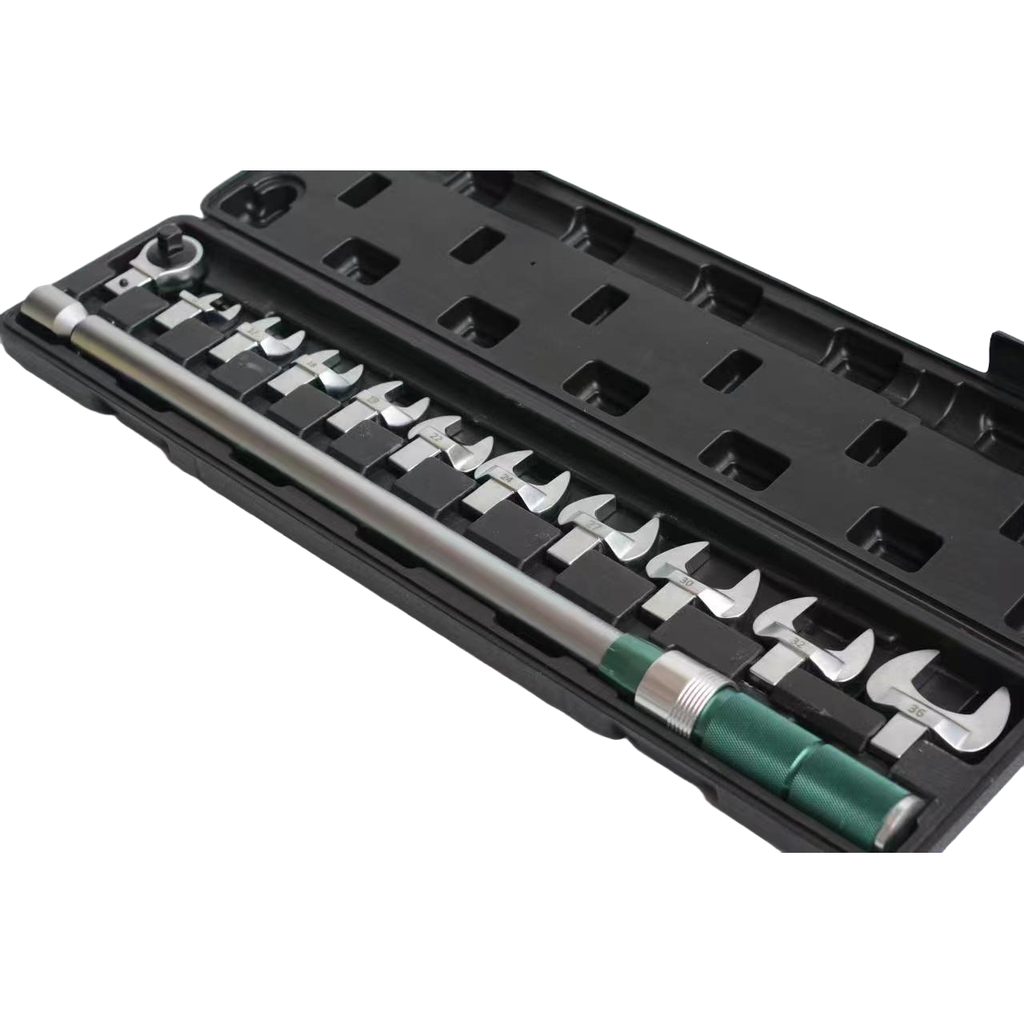 ⬡ 1/2" Dr. Pre-set torque wrench 50-350Nm with plug set (CL306507SET, CHANGLU TOOLS)