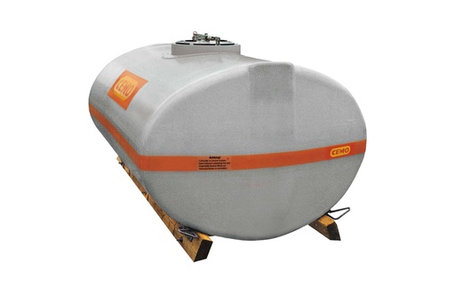 [2219] Ganību ūdens tvertnes, 3000 l ar kupolu 420 mm, aizmugurē (2219, CEMO)
